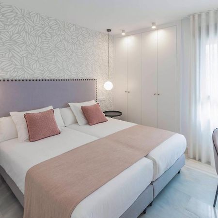 Premium Apartment & Free Parking By Ele Apartments Málaga Esterno foto